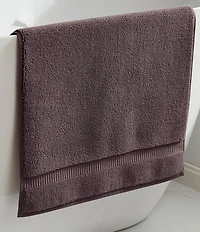 J. Queen New York Belmore Collection Zero Twist Bath Mat