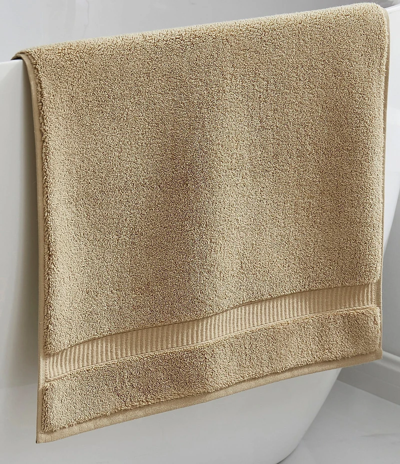 J. Queen New York Belmore Collection Zero Twist Bath Mat
