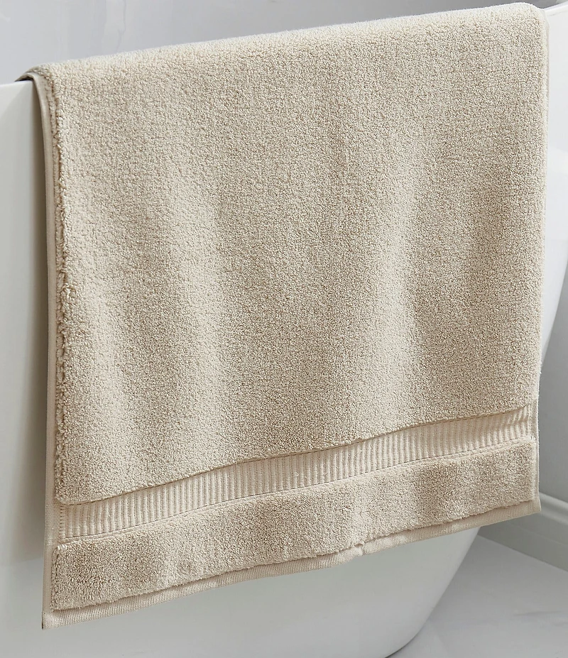 J. Queen New York Belmore Collection Zero Twist Bath Mat