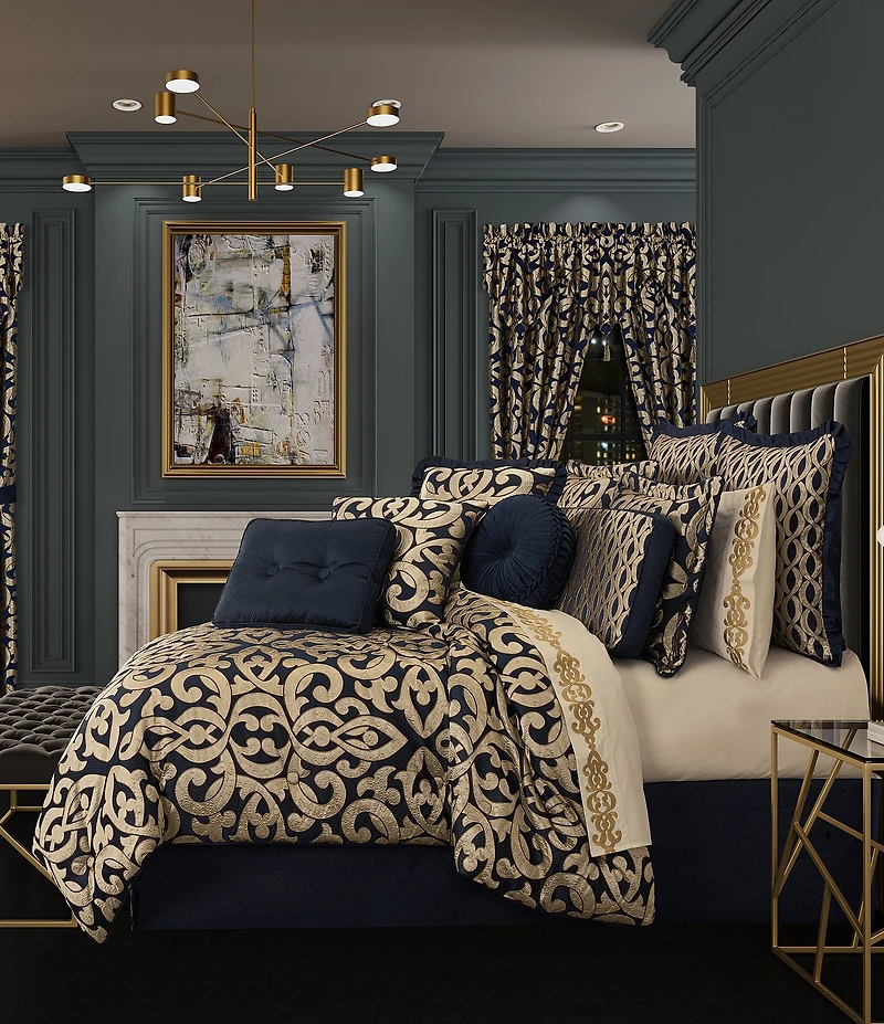 J. Queen New York Biagio Bold Interlocking Woven Damask Reversible Euro Sham