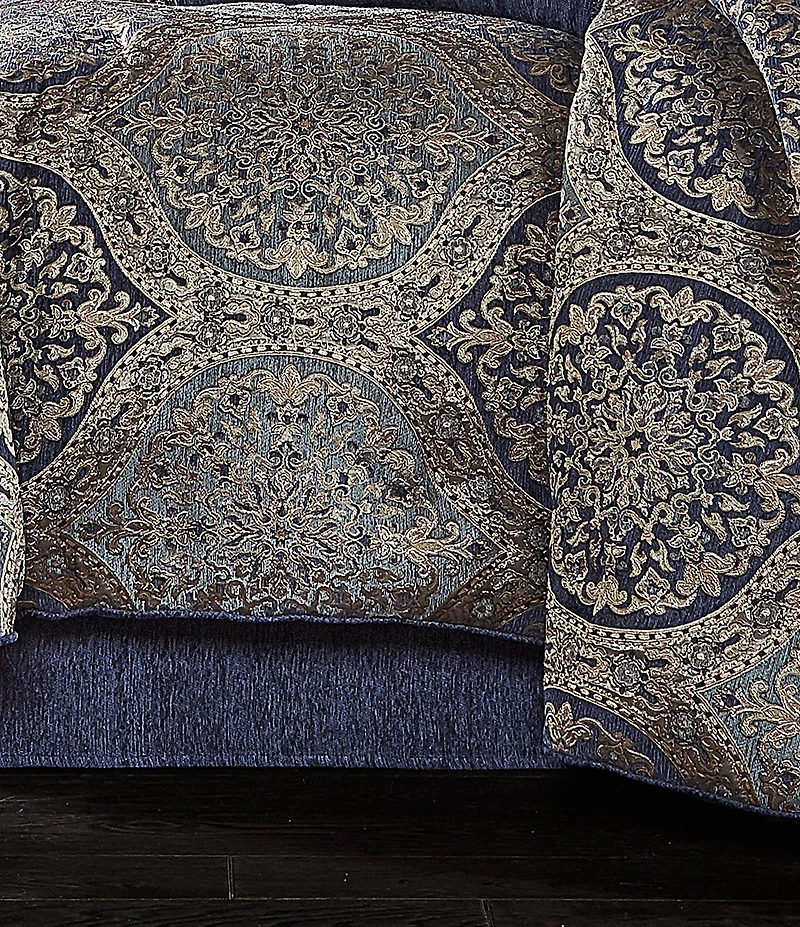 J. Queen New York Botticelli Comforter Set