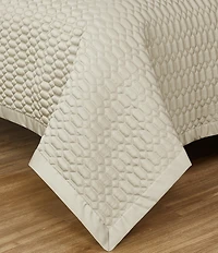 J. Queen New York Brilliance Geometric Pattern Satin Mini Quilt Set