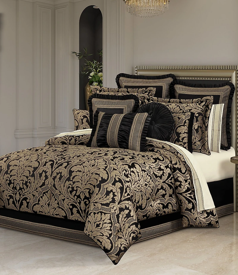 J. Queen New York Brunello Button-Tufted Woven Round Pillow