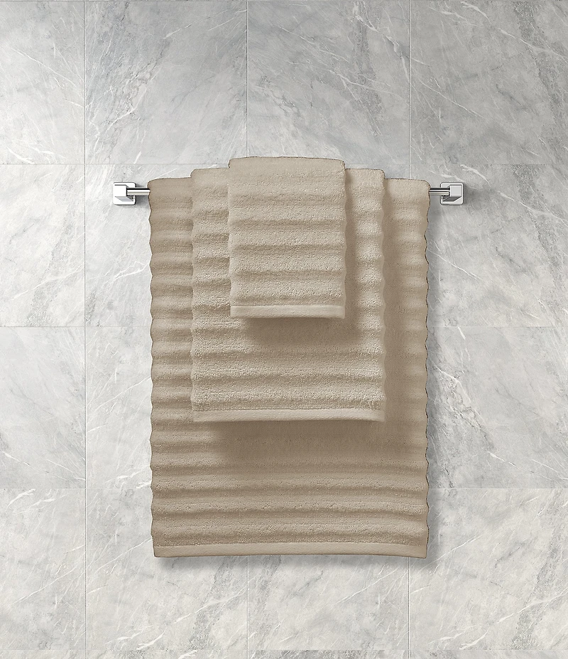 J. Queen New York Cesme Bath Towel, Set of 2