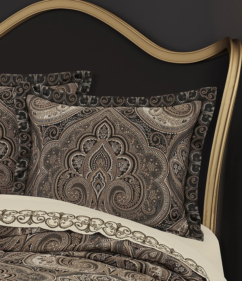 J. Queen New York Cipriana Oversized Woven Damask Comforter Set
