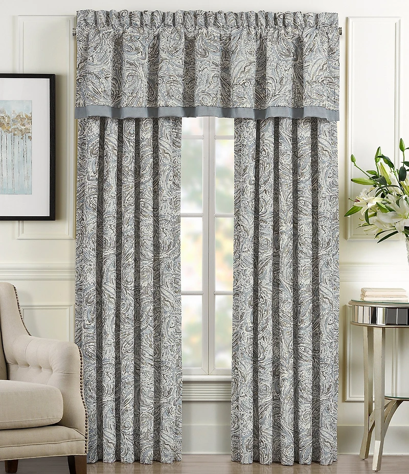 J. Queen New York Giovani Paisley Window Treatments