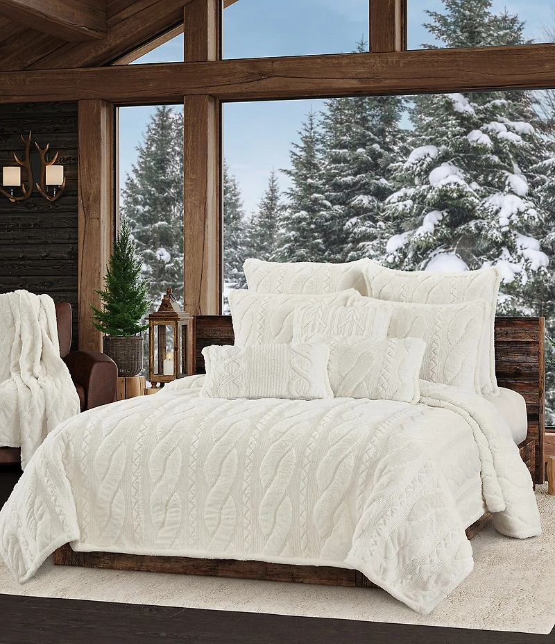 J. Queen New York Cava Grand Scale Interlock Cable Design Quilt Mini Set
