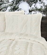 J. Queen New York Cava Grand Scale Interlock Cable Design Quilt Mini Set