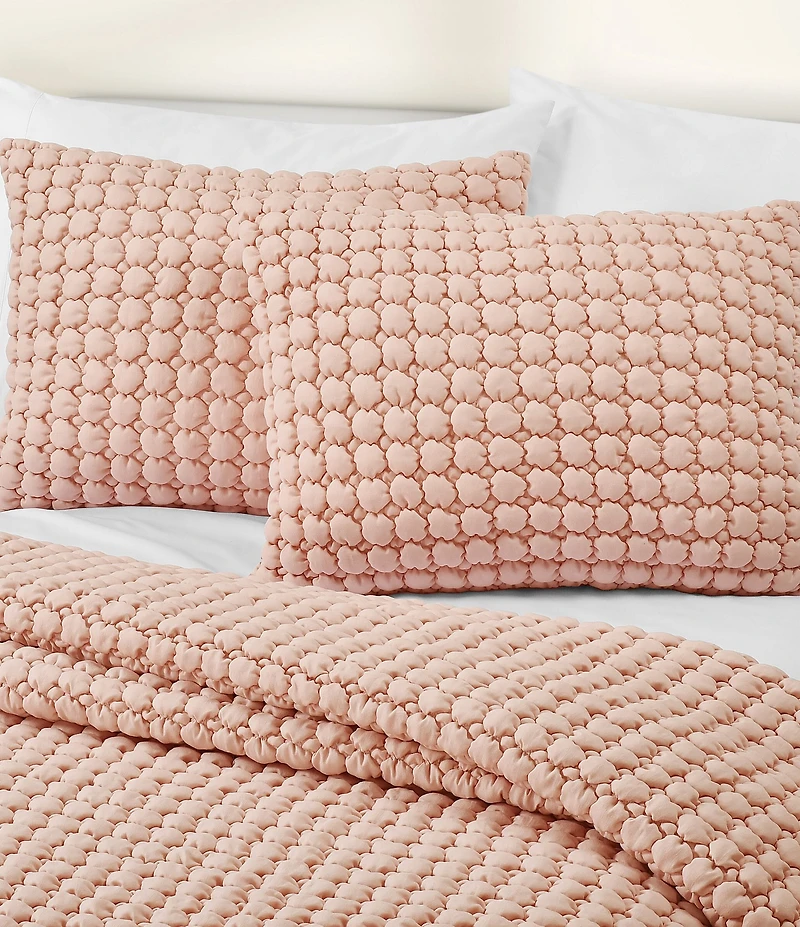 J. Queen New York J. By J. Queen New York Cloud Puff Quilt Mini Set