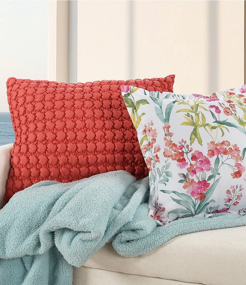 J. Queen New York J. By J. Queen New York Cozy Ultra Soft Plush Throw