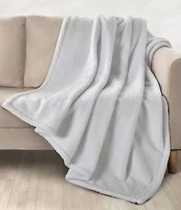 J. Queen New York J. By J. Queen New York Cozy Ultra Soft Plush Throw