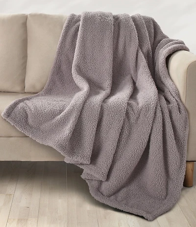 J. Queen New York J. By J. Queen New York Cozy Ultra Soft Plush Throw