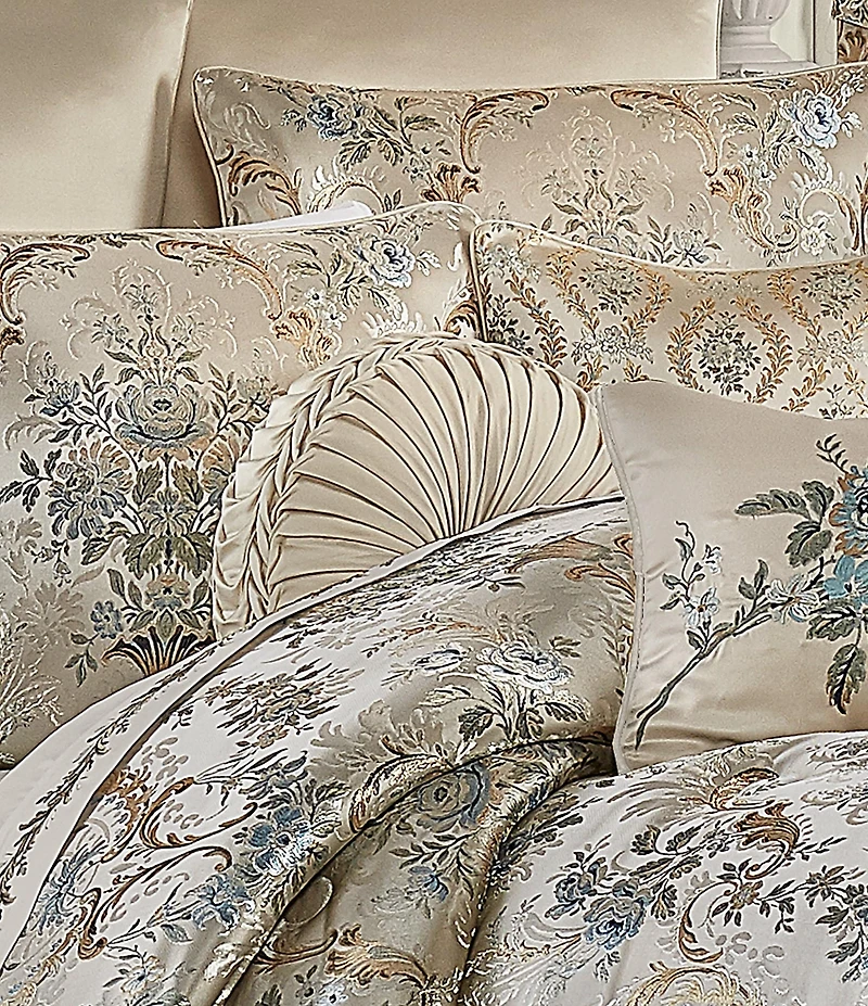 J. Queen New York Jacqueline Tufted Round Pillow