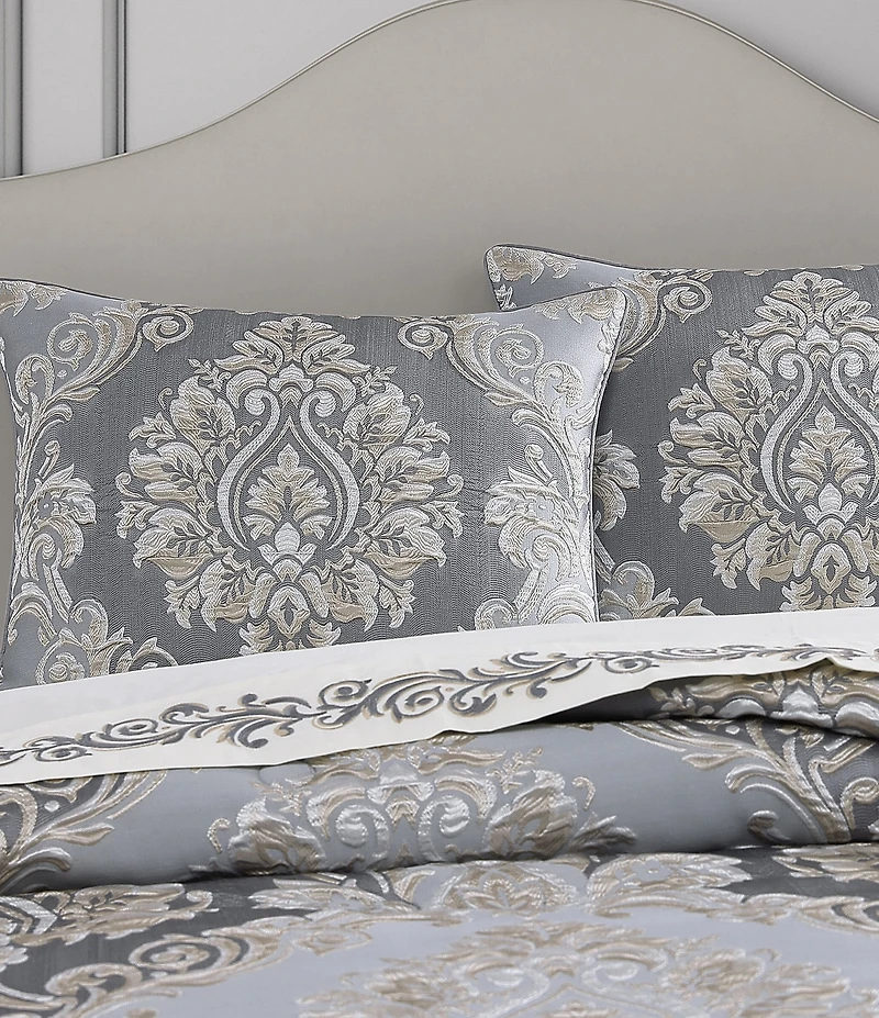 J. Queen New York Krista Oversized Woven Damask Comforter Set