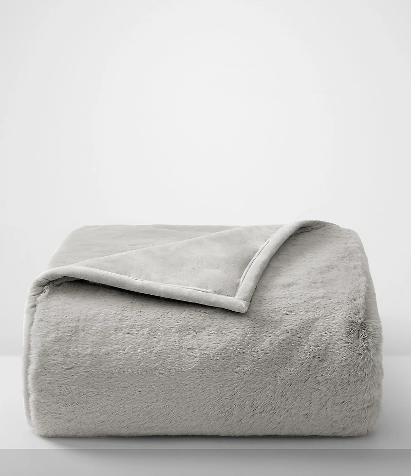 J. Queen New York Ludlow Ultra-Plush Throw Blanket