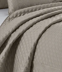 J. Queen New York Embroidered Lyndon Quilted Coverlet