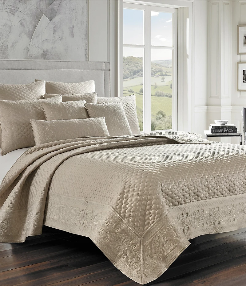 J. Queen New York Embroidered Lyndon Quilted Coverlet