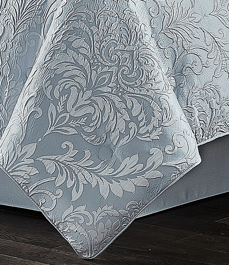 J. Queen New York Malita Damask Comforter Set