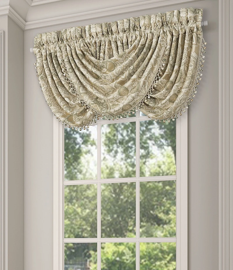 J. Queen New York Meredith Woven Damask Window Treatment