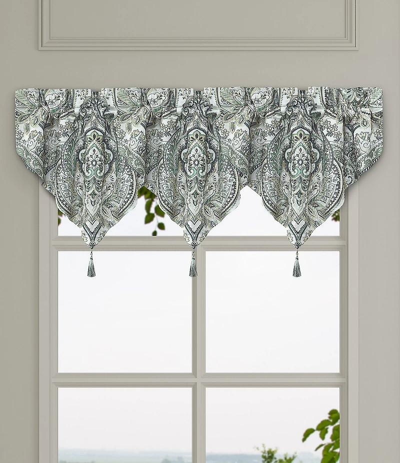 J. Queen New York Nico Traditional Woven Damask Window Treatment