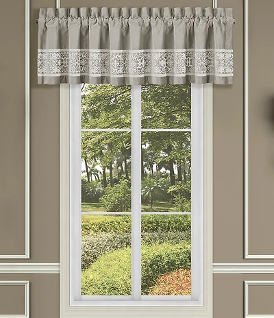 J. Queen New York Opulence Lace Detail Valance