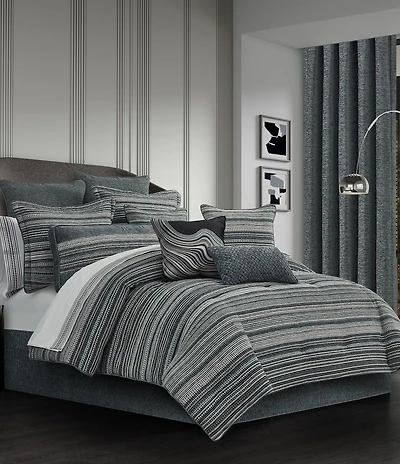 J. Queen New York Parallel Southwestern Horizontal Chenille Striped Comforter Set