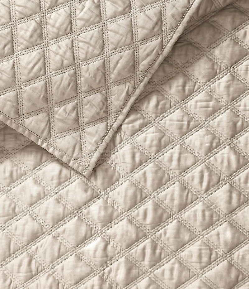J. Queen New York Premier Cotton Sateen Mini Quilt Set