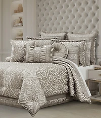 J. Queen New York Regina Button-Tufted Round Pillow