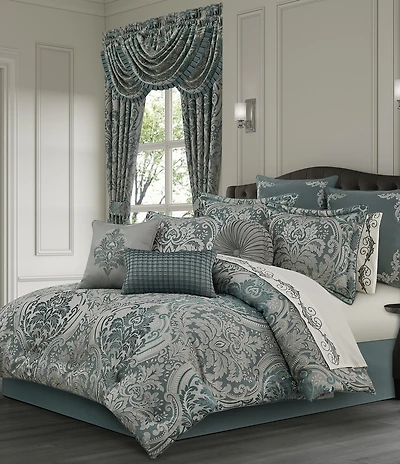 J. Queen New York Renata Jacquard Damask Comforter Set