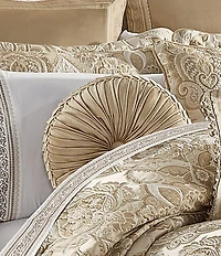 J. Queen New York Sandstone Tufted Round Pillow