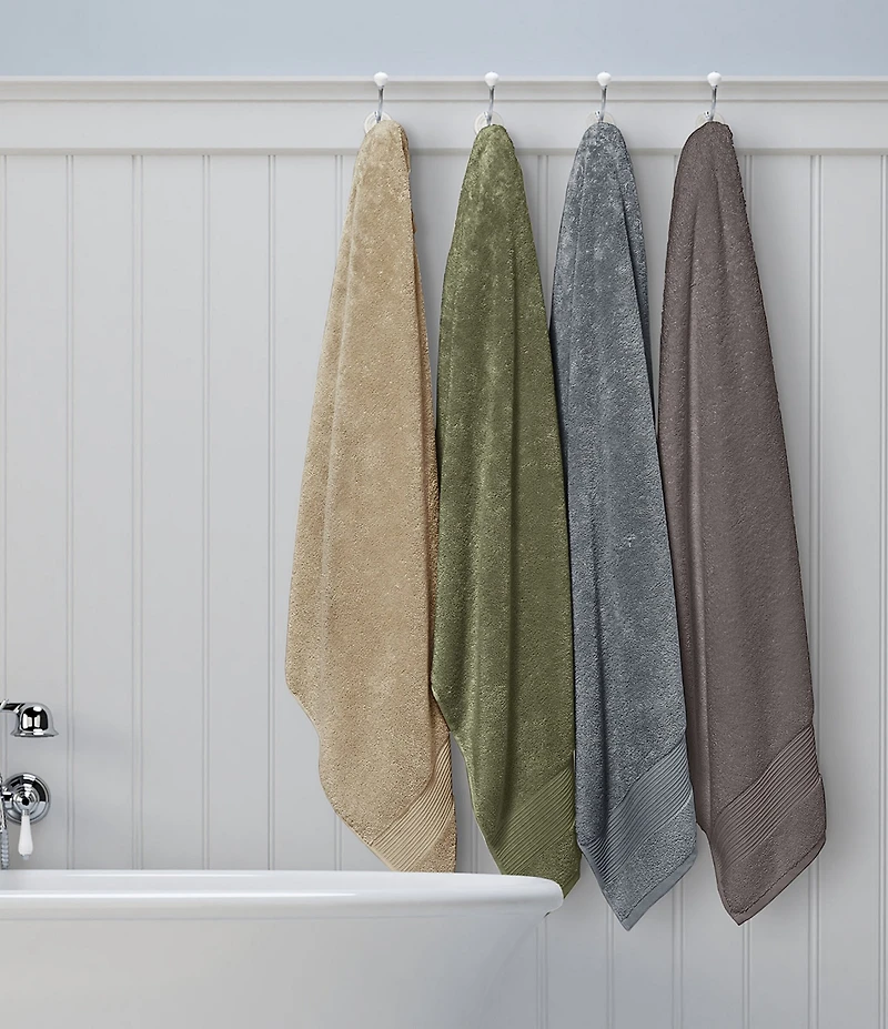 J. Queen New York Sereno Bath Towels