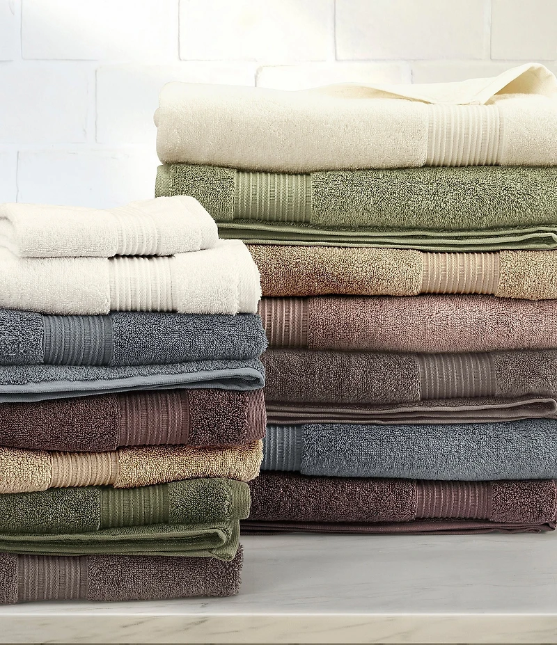 J. Queen New York Sereno Bath Towels