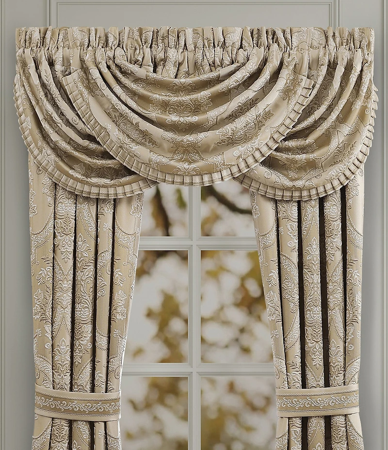 J. Queen New York Sondra Woven Damask Window Treatment