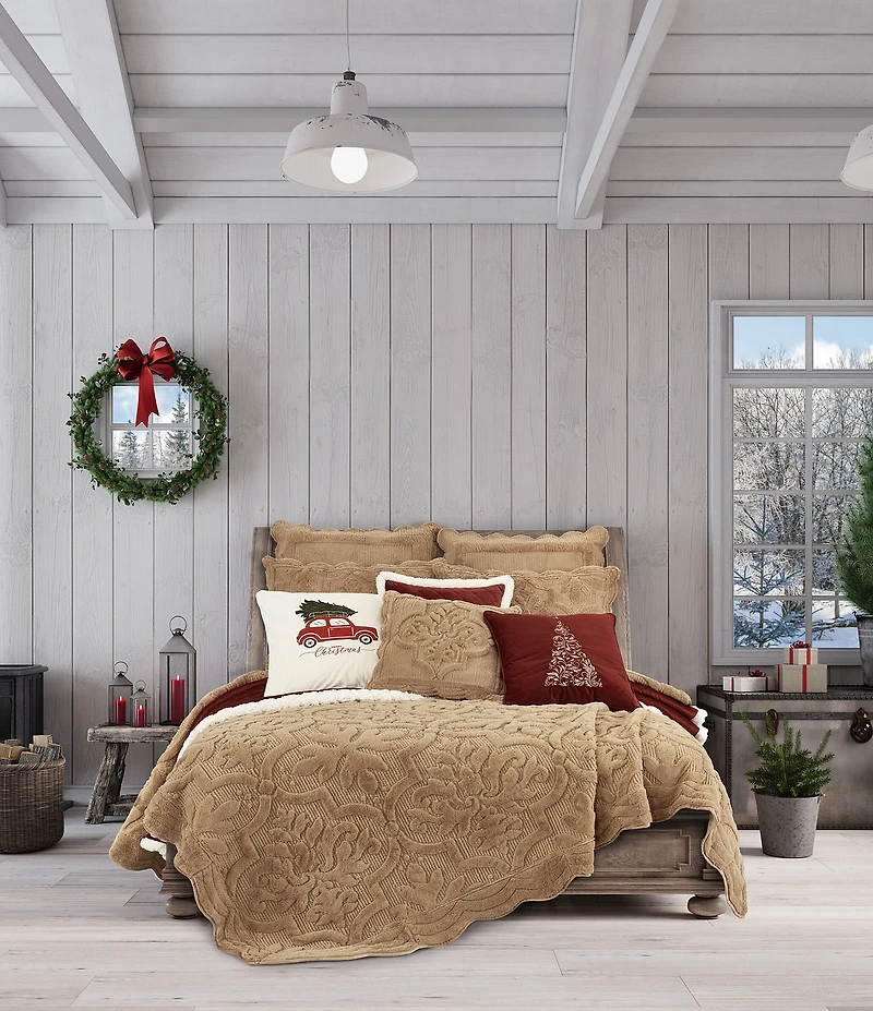 J. Queen New York Teigen Collection Medallion Print Quilted Reversible Square Pillow