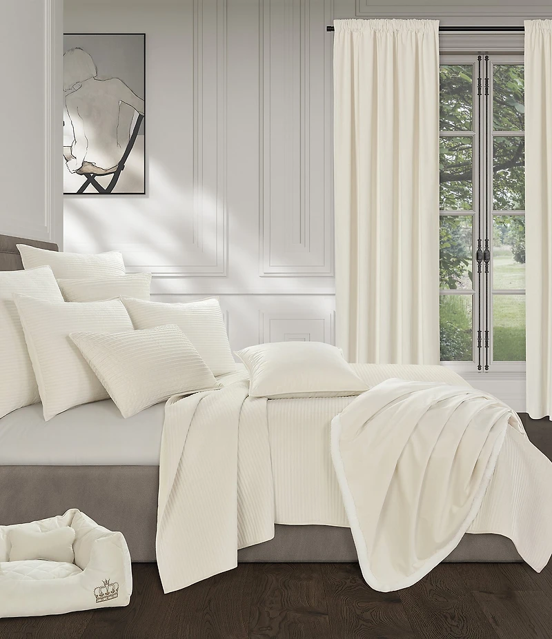 J. Queen New York Townsend Button-Tufted Pleated Round Pillow