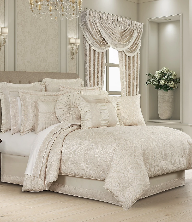 J. Queen New York Villanova Button-Tufted Satin Round Pillow