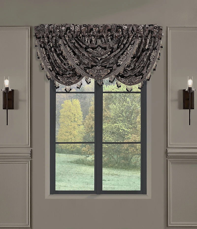 J. Queen New York Windham Window Treatment