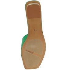 J. Renee Torti Clear Vinyl Turtle Ornament Dress Slide Sandals