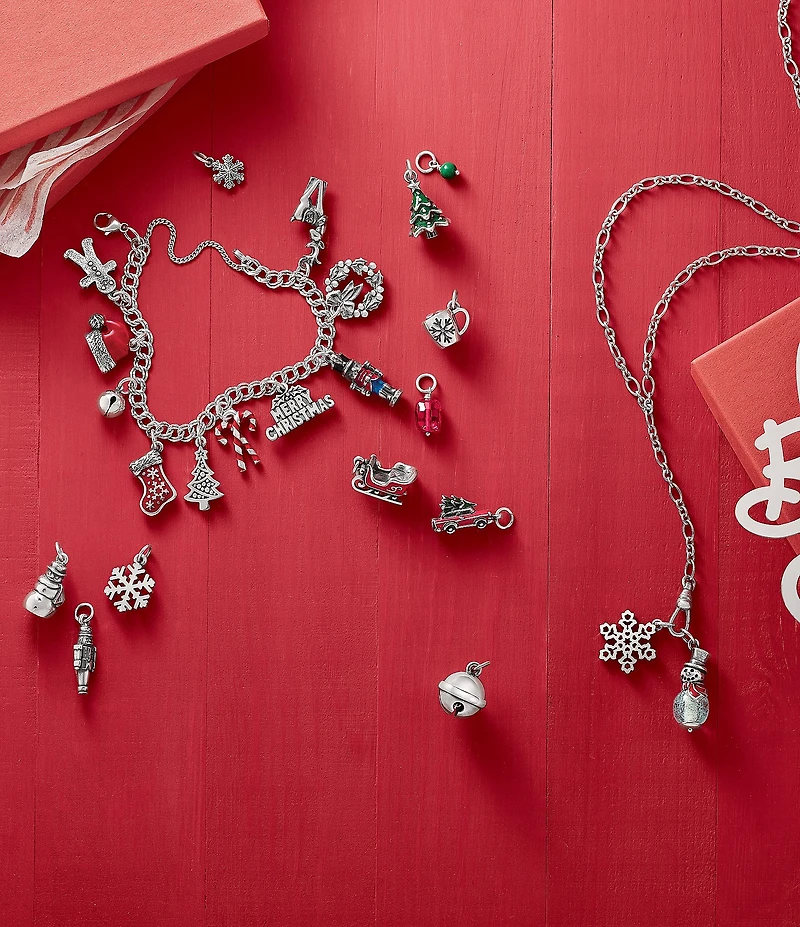 James Avery Jewelry Holiday Wreath Charm