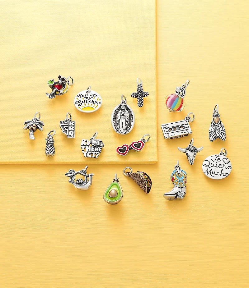 James Avery #double;Te Quiero Mucho#double; Charm