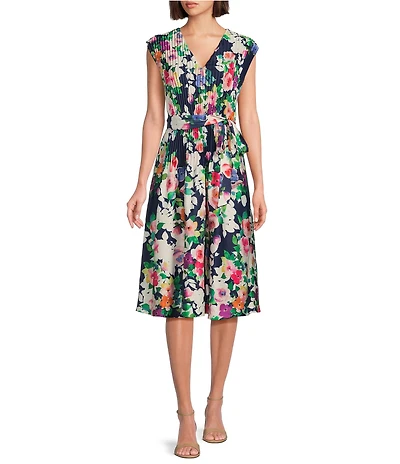 Jessica Howard Petite Size Cap Sleeve V-Neck Tie Waist Floral Pleated Dress