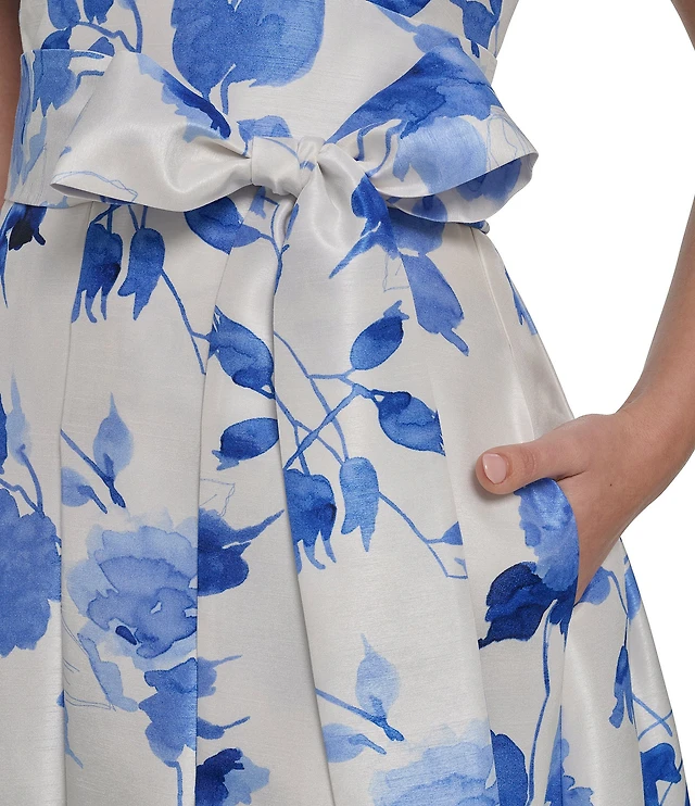 Jessica Howard Petite Size Floral Embroidered Chiffon Illusion Yoke 3/4  Bell Sleeve A-Line Dress at Hamilton Place in Chattanooga, TN