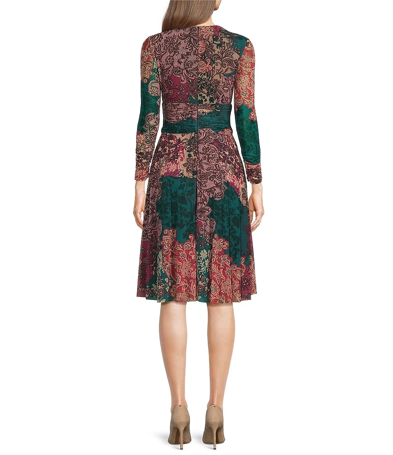 Jessica Howard Petite Size Printed Mesh Shirred Crew Neck 3/4 Sleeve Ruched Waist Dress