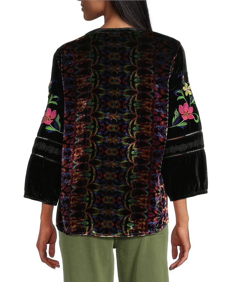 John Mark Petite Size Floral Embroidered Velvet Back Print Band Round Collar 3/4 Sleeve Tunic