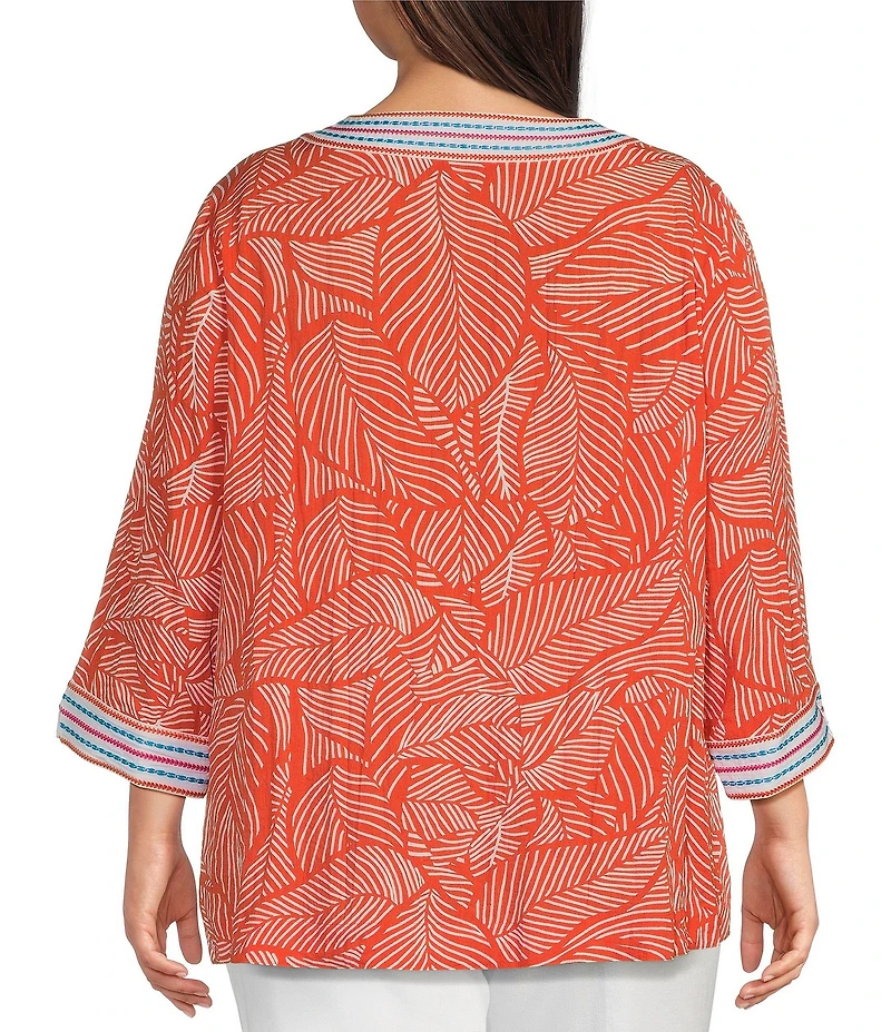 John Mark Plus Size Embroidered Allover Tropical Leaf Print Split V-Neck 3/4 Sleeve Tunic