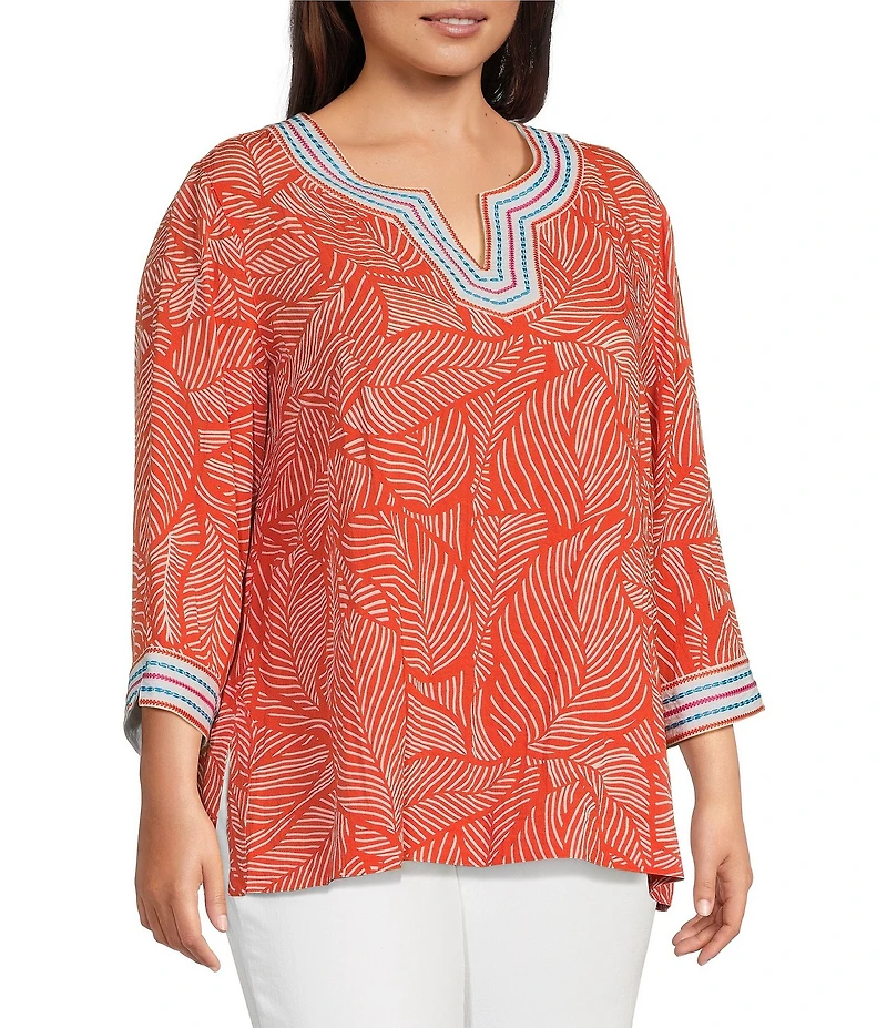 John Mark Plus Size Embroidered Allover Tropical Leaf Print Split V-Neck 3/4 Sleeve Tunic