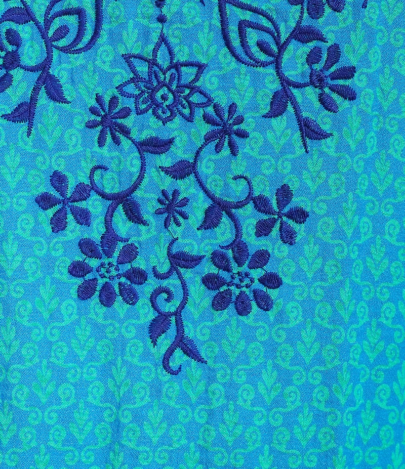 John Mark Plus Size Embroidered Floral Round Neck 3/4 Sleeves Shift Dress