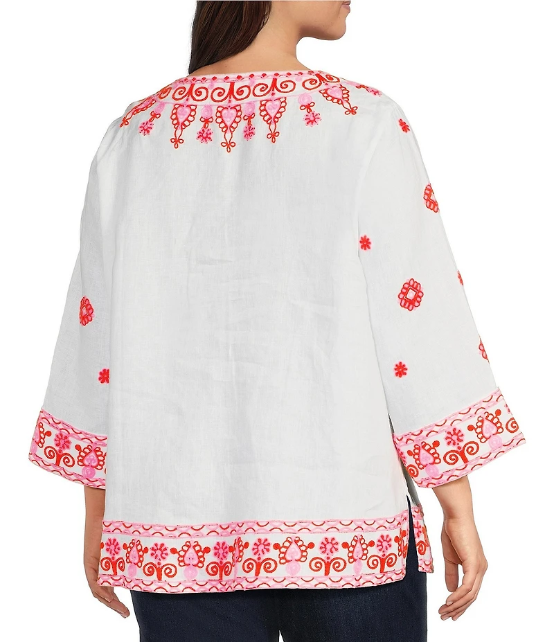 John Mark Plus Size Embroidered Split V-Neck 3/4 Sleeve Hi-Low Hem Tunic