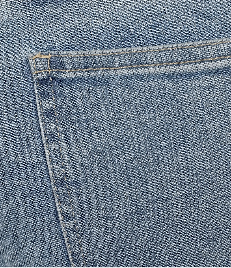 John Mark Plus Size Scalloped Raw Hem 5-Pocket Ankle Jeans