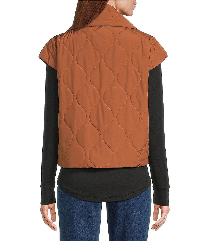 John Mark Quilted Oversized Point Collar Cap Sleeve Snap Front Puff Vest